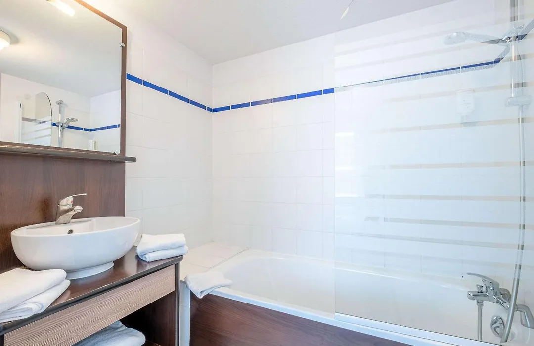 Comfort Aparthotel Les Hauts D'Annecy-1